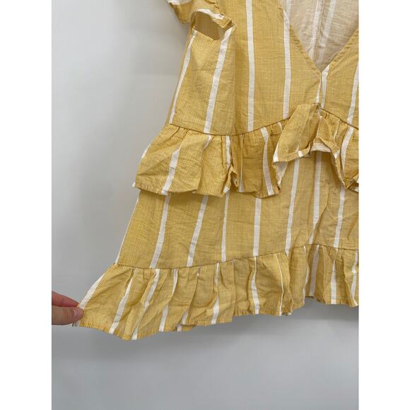 Girl and the Sun Stripe Ruffle V-Neck Yellow Peplum Top Size Small - Picture 3 of 8